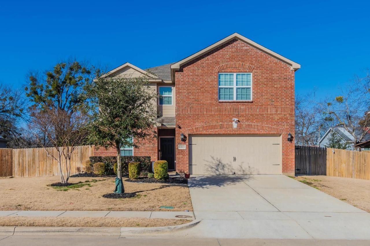 Luxury 5Br Dallas Retreat With Business Amenities - Perfect For Business Travelers, Families & Groups المظهر الخارجي الصورة