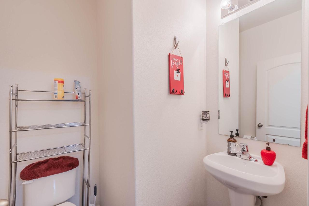 Luxury 5Br Dallas Retreat With Business Amenities - Perfect For Business Travelers, Families & Groups المظهر الخارجي الصورة