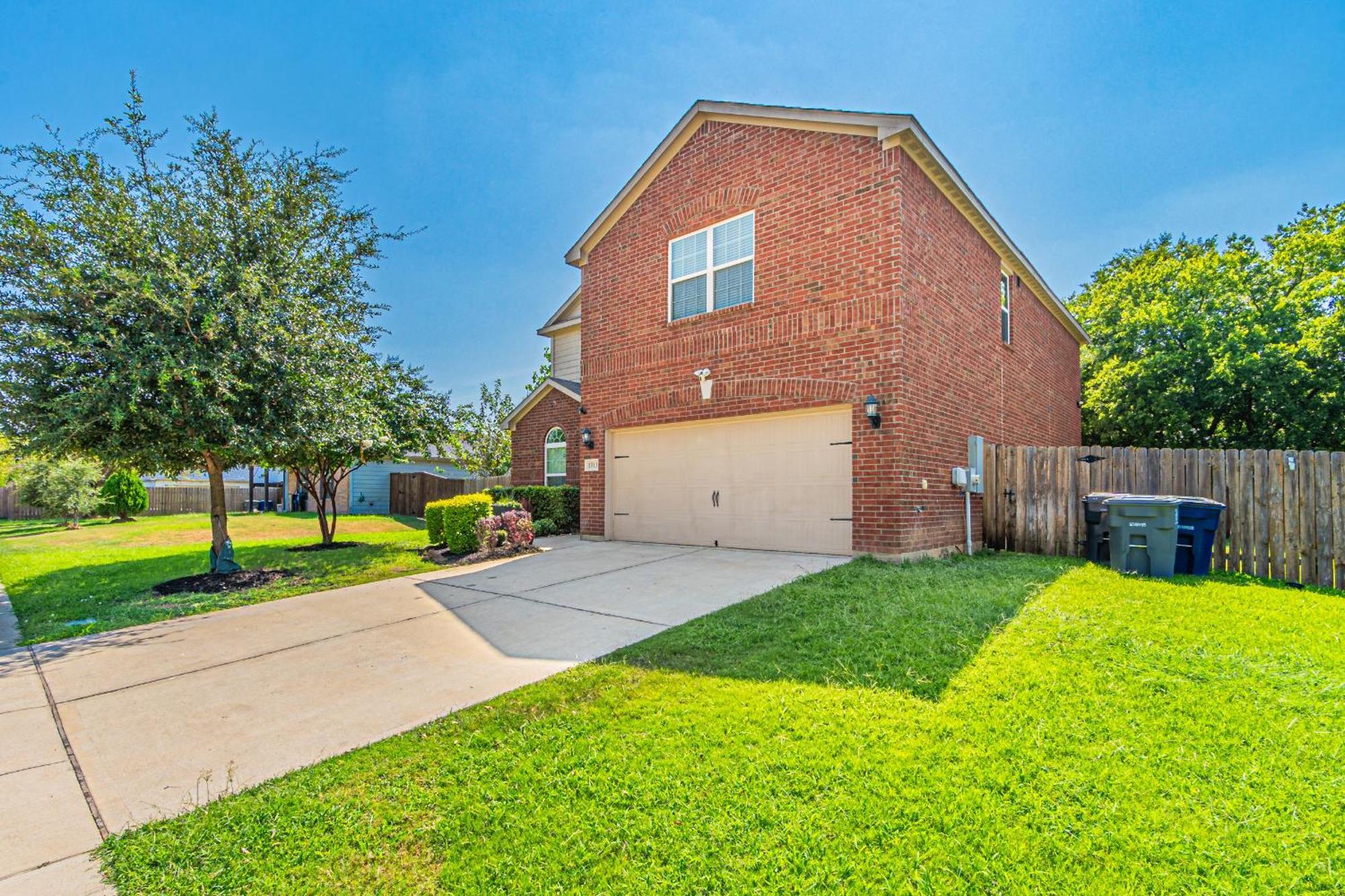 Luxury 5Br Dallas Retreat With Business Amenities - Perfect For Business Travelers, Families & Groups المظهر الخارجي الصورة